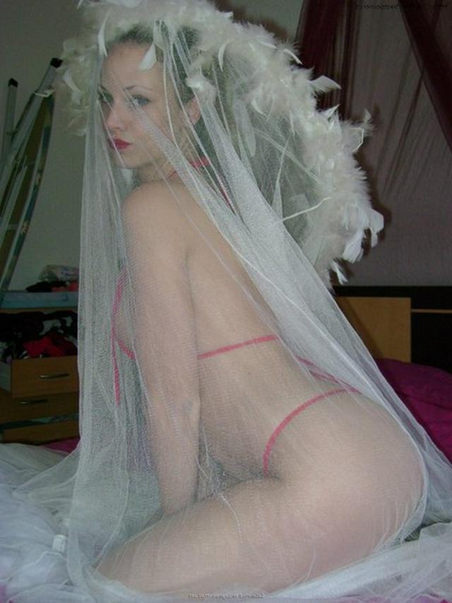 Развратным невестам нравится секс - 24